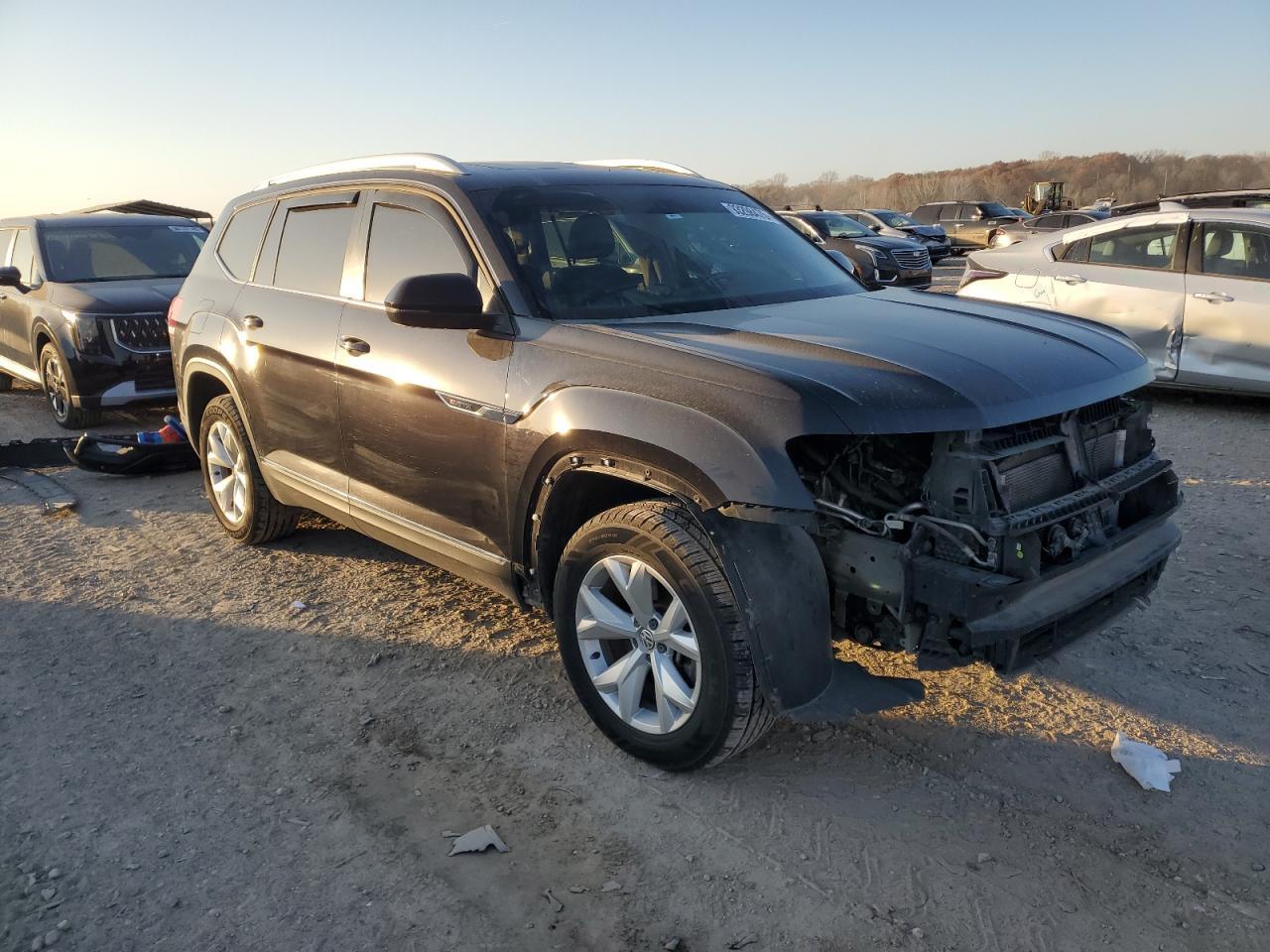 2018 Volkswagen Atlas Sel - Фото 4