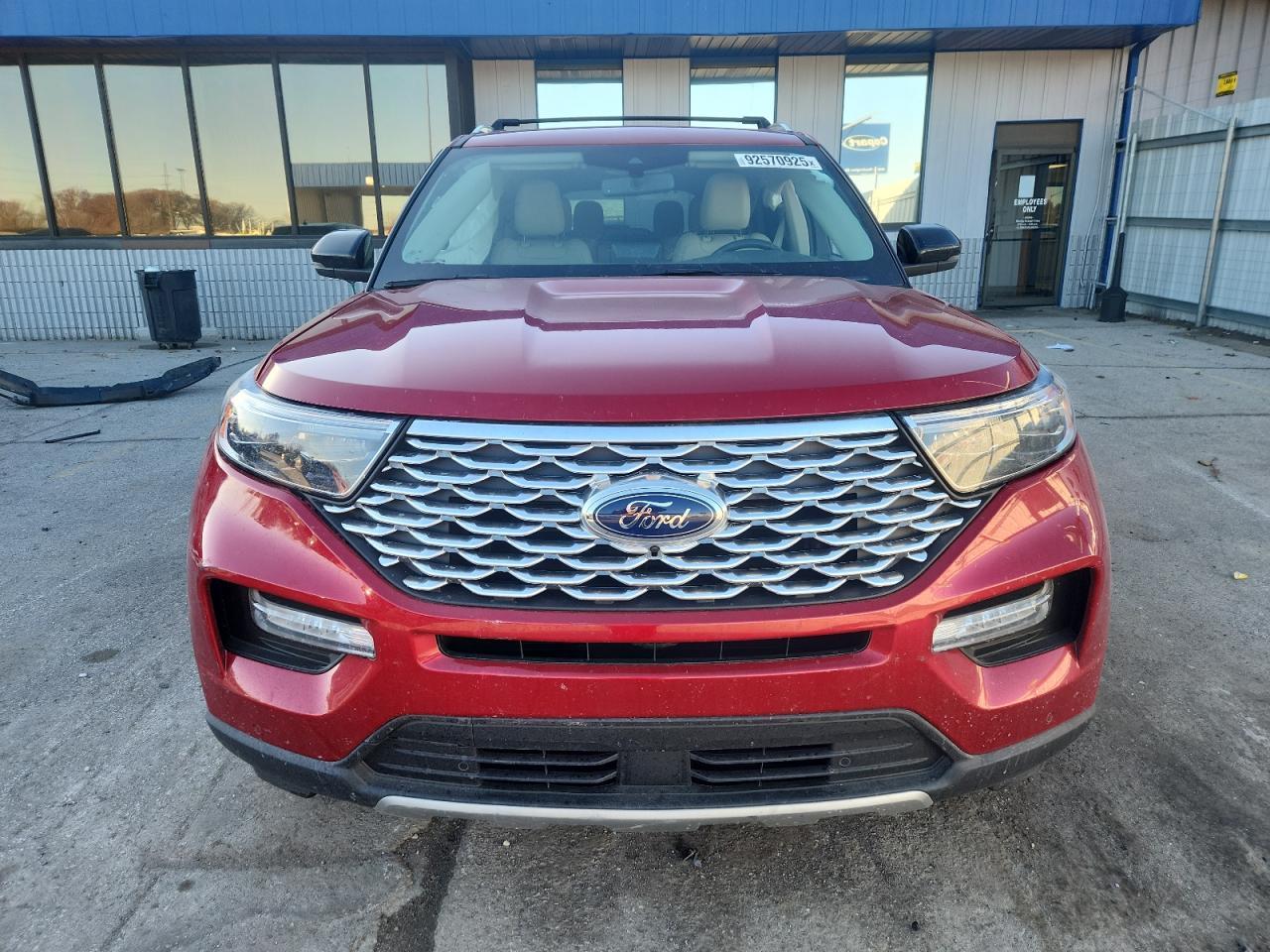 2023 Ford Explorer Platinum - Фото 5