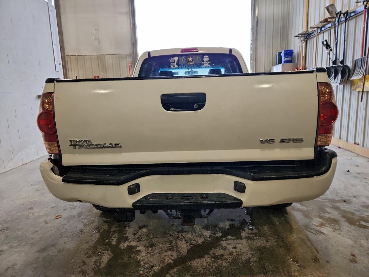 2006 Toyota Tacoma V6 - Image 6