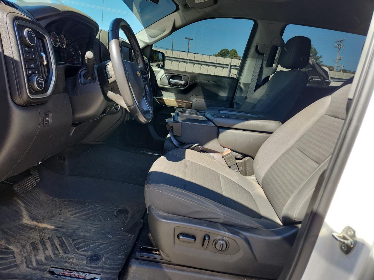 2020 Chevrolet Silverado K1500 Lt - Image 7