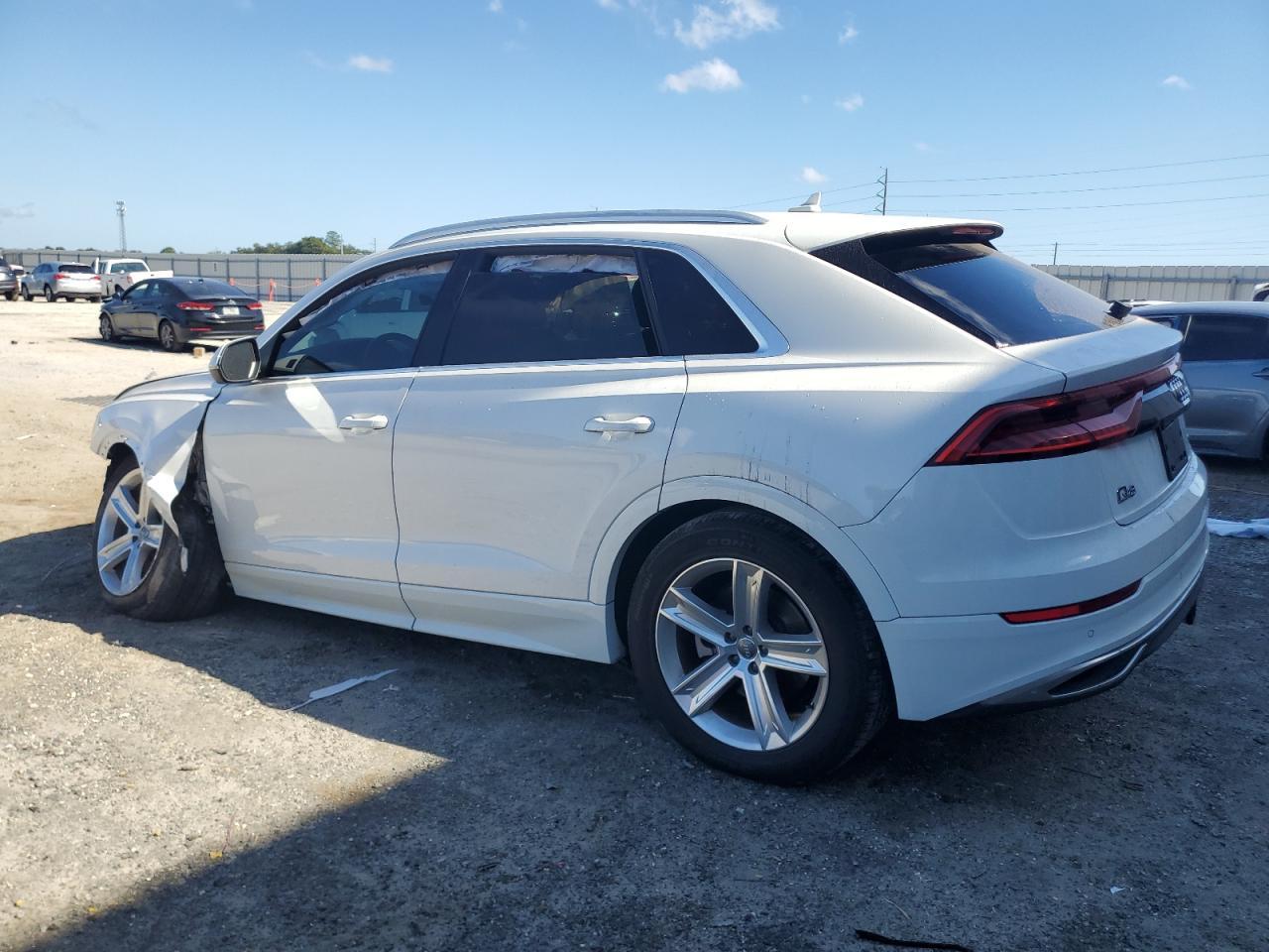 2019 Audi Q8 Premium - Фото 2