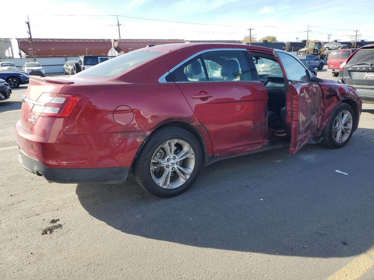 2015 Ford Taurus Sel - Image 3