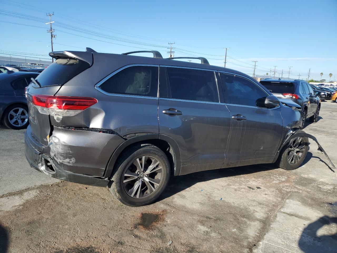 2018 Toyt Highlander - Фото 3