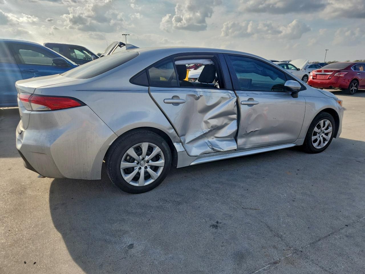 2024 Toyota Corolla Le - Image 3