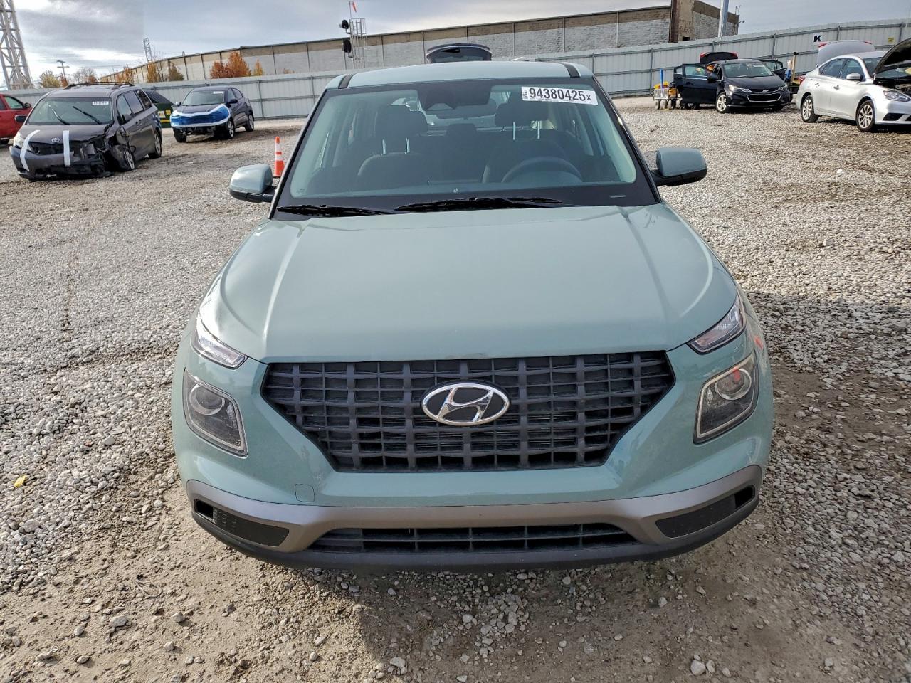 2025 Hyundai Venue Se - Фото 5