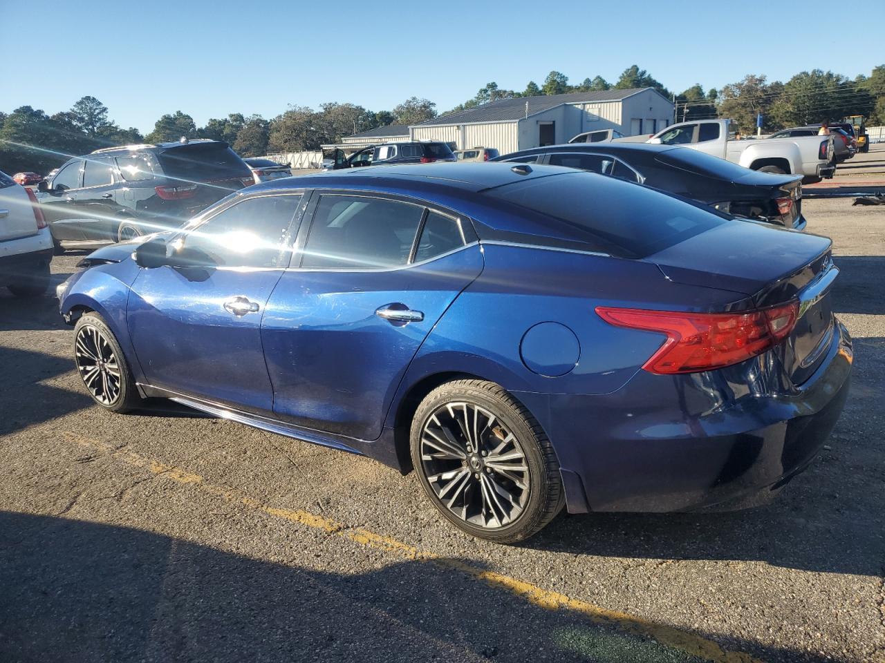 2016 Nissan Maxima 3.5S - Фото 2