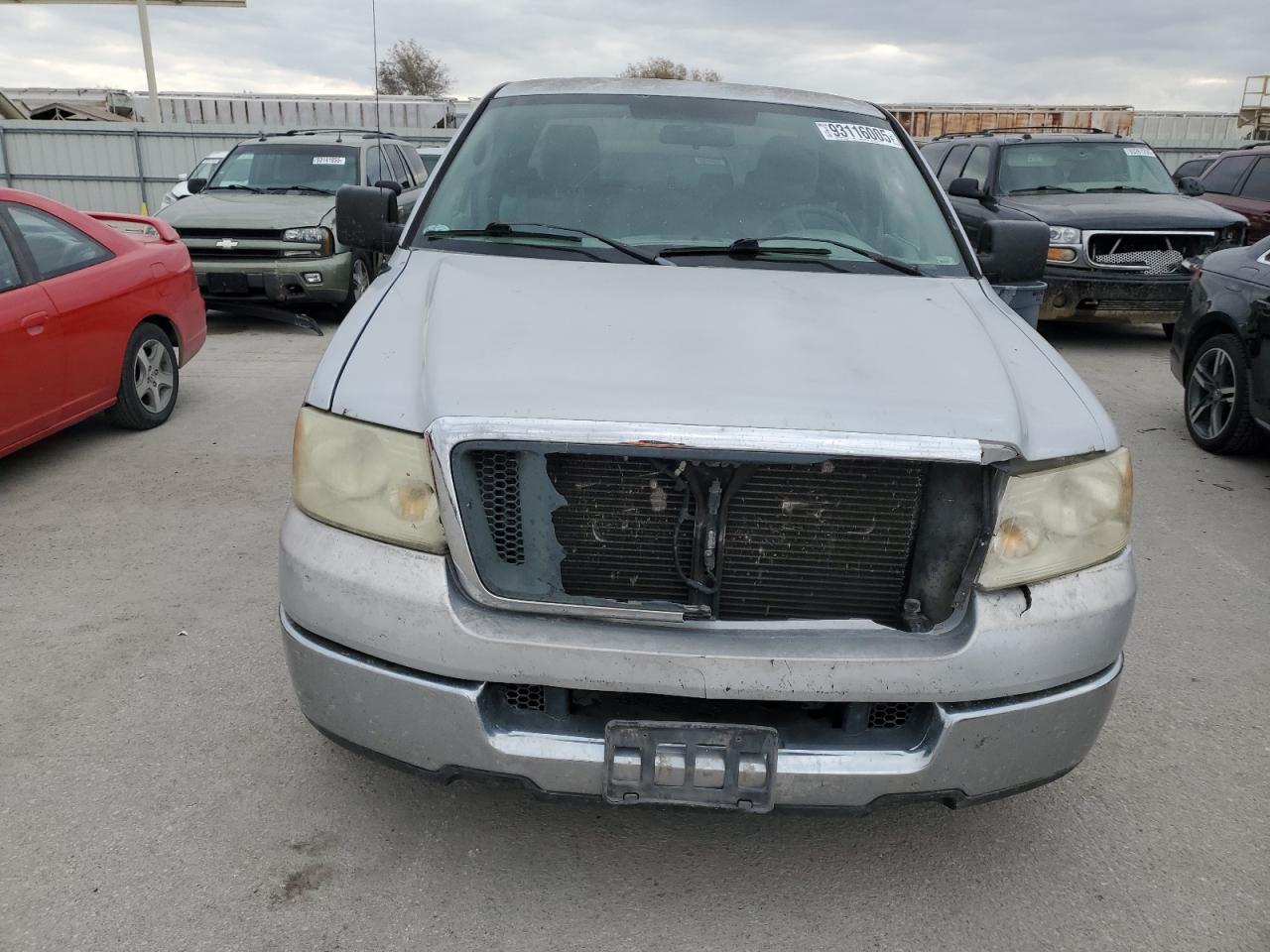 2004 Ford F150 - Фото 5