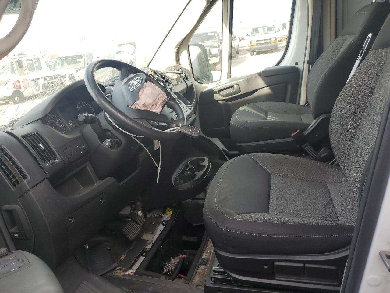 2021 Ram Promaster2500 Delivery Van - Фото 7