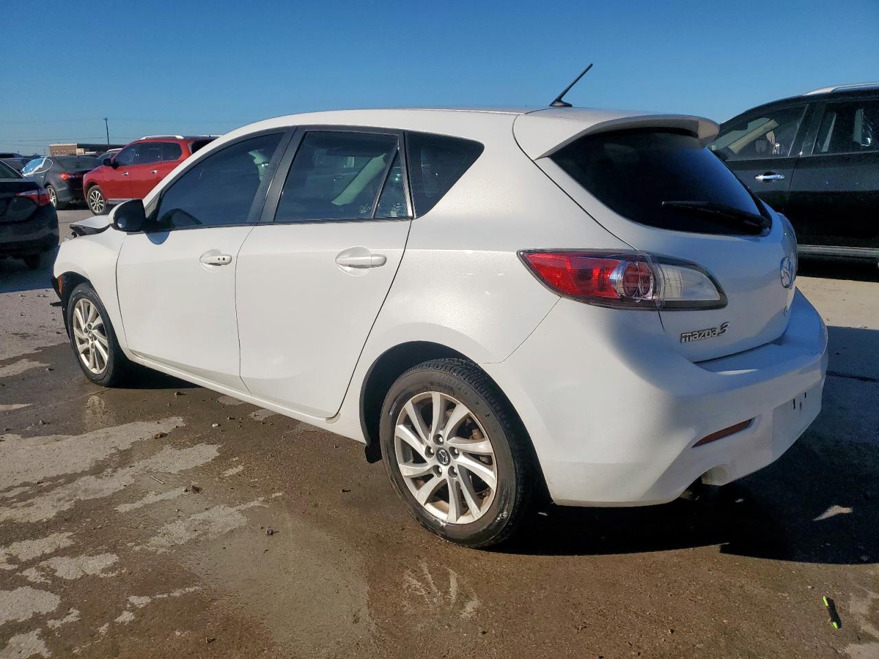2013 Mazda 3 I - Фото 2