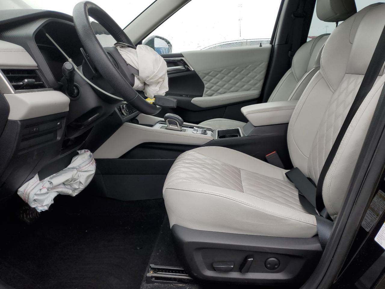2023 Mitsubishi Outlander Sel - Фото 7