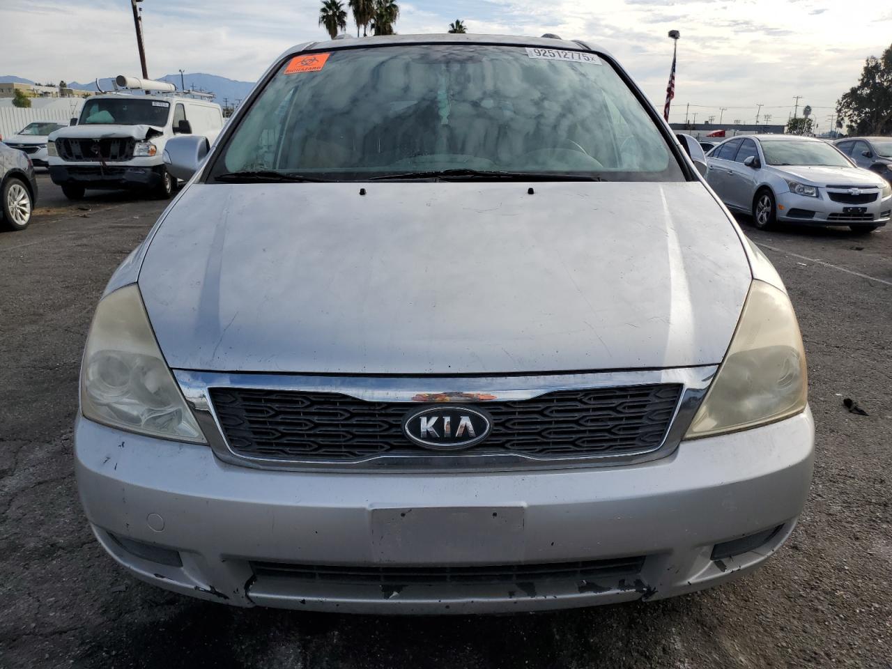 2012 Kia Sedona Lx - Image 5