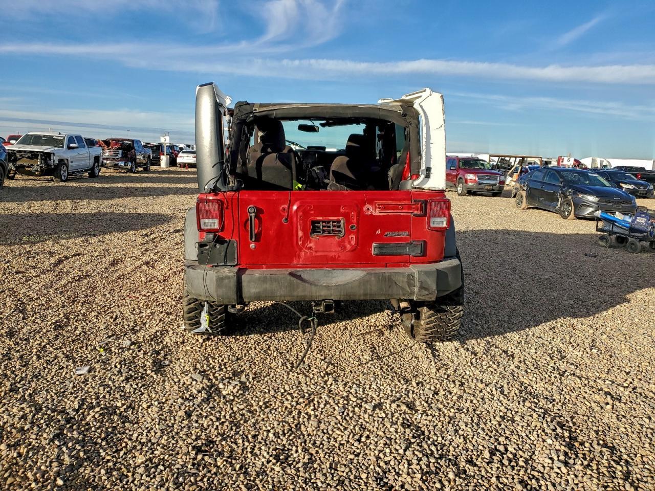 2014 Jeep Wrangler Unlimited Sport - Фото 6