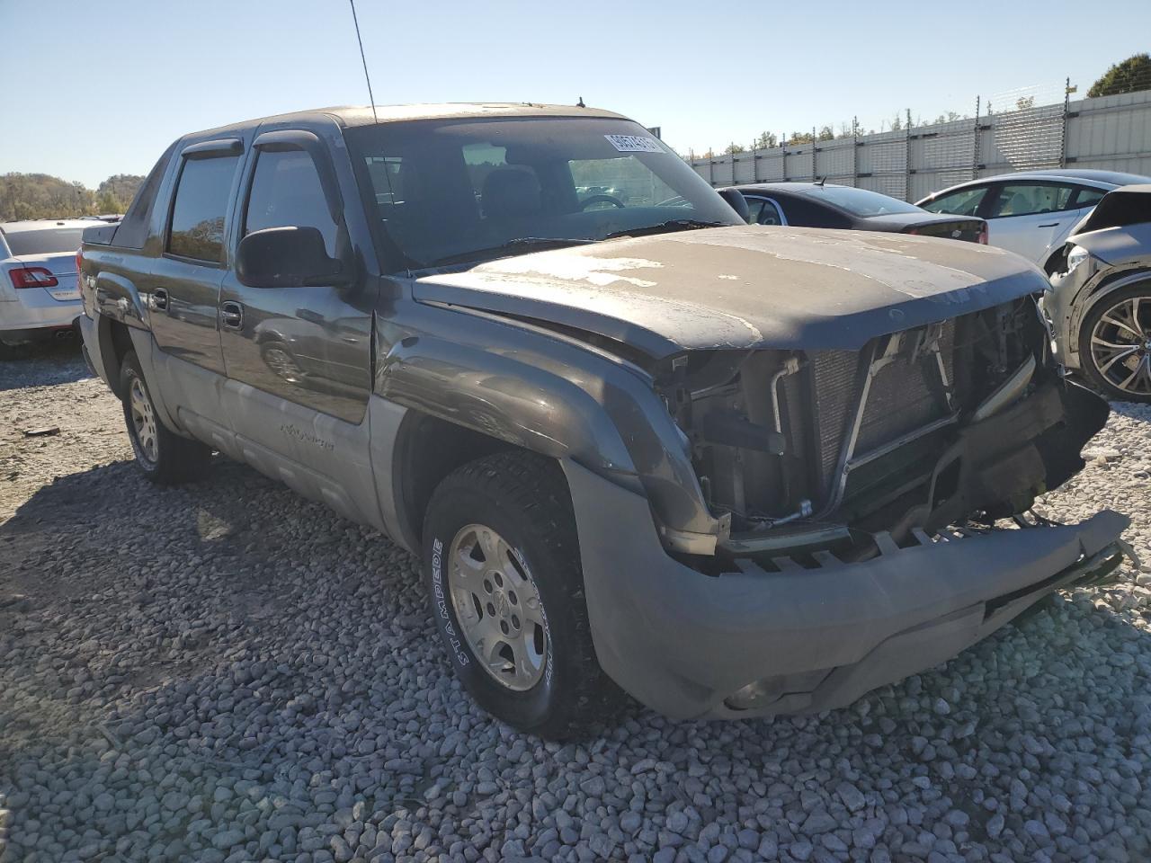 2011 Chevrolet Avalanche C1500 - Image 4