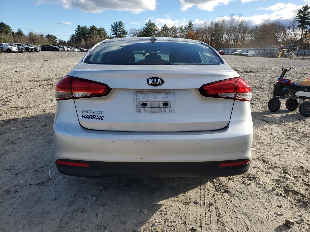 2017 Kia Forte Lx - Фото 6