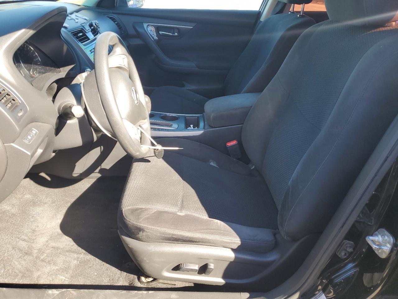 2015 Nissan Altima - Image 7