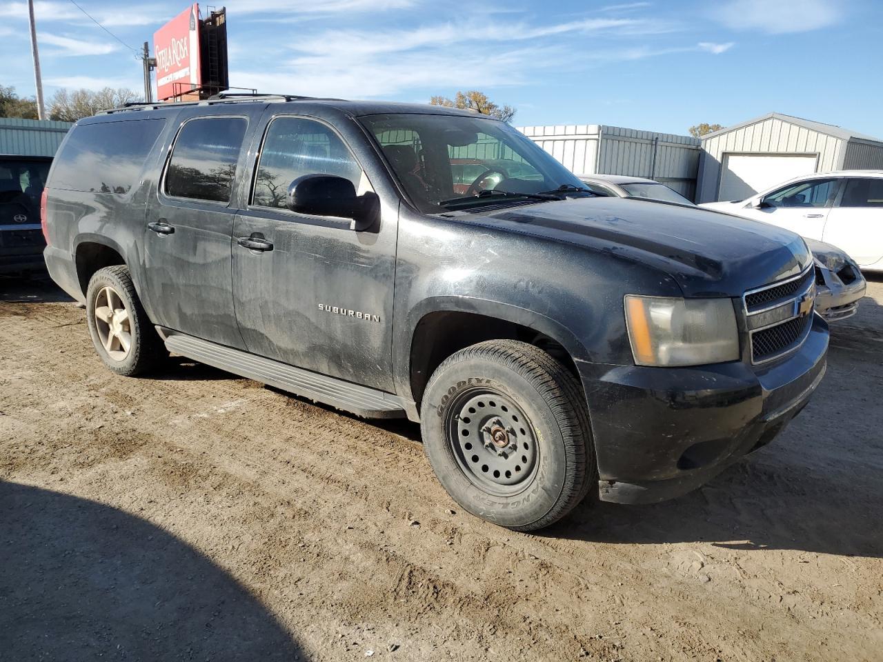 2010 Chevrolet Suburban K1500 Lt - Фото 4