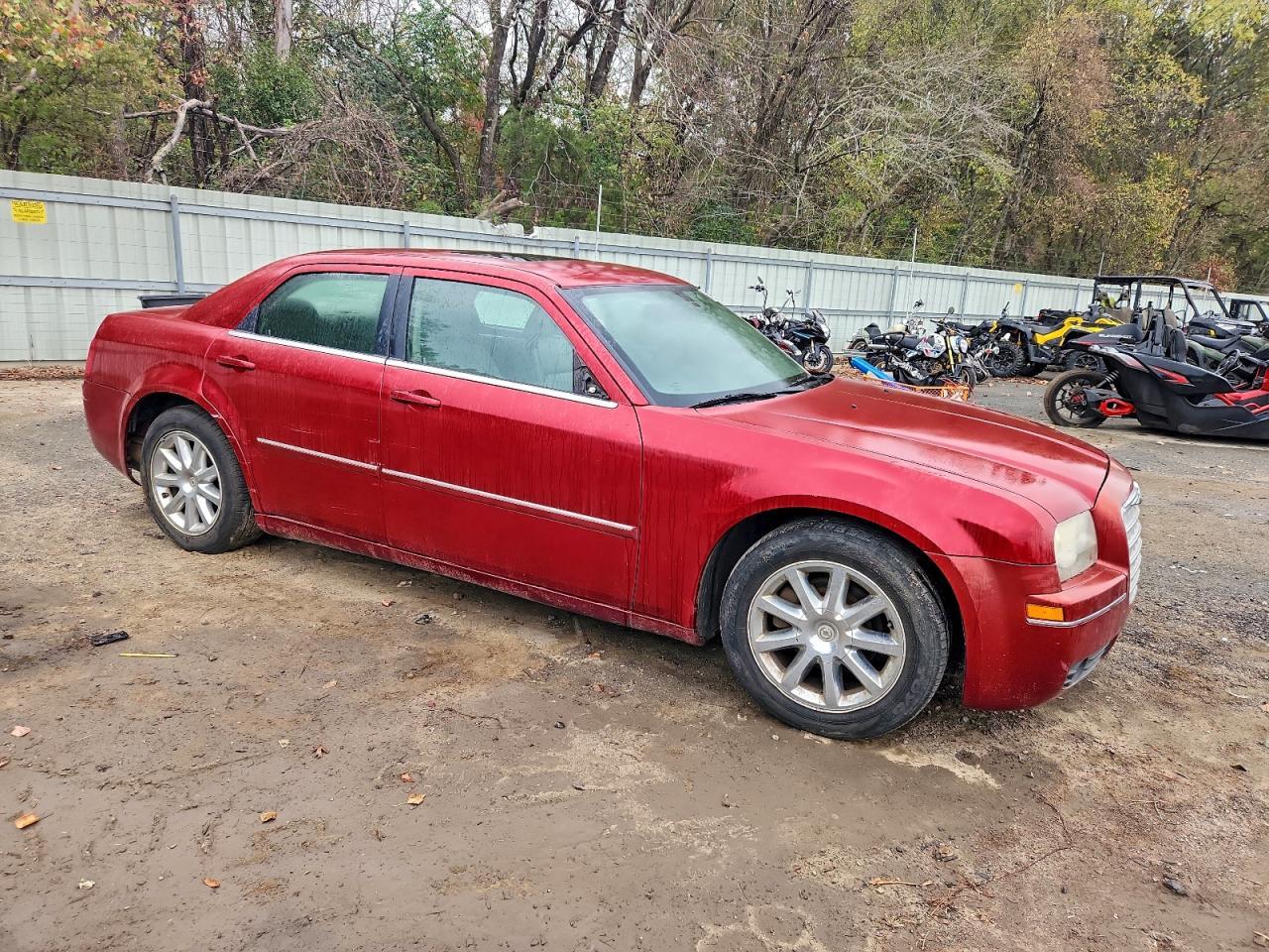 2007 Chrysler 300 Touring - Image 4