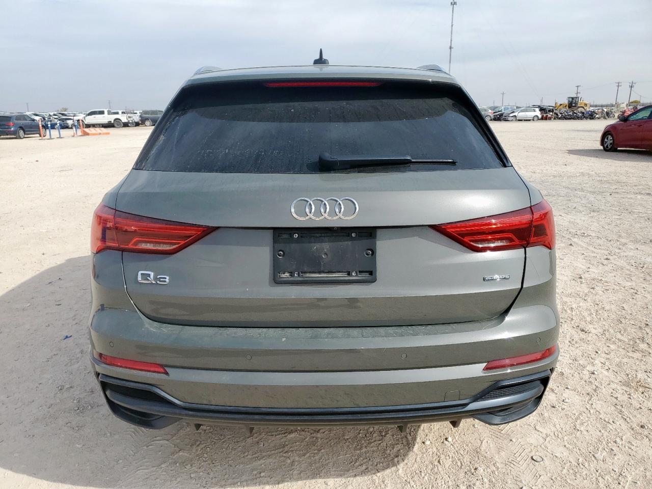 2020 Audi Q3 Premium S Line - Фото 6