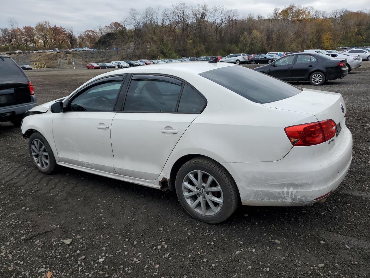 2011 Volkswagen Jetta Se - Фото 2