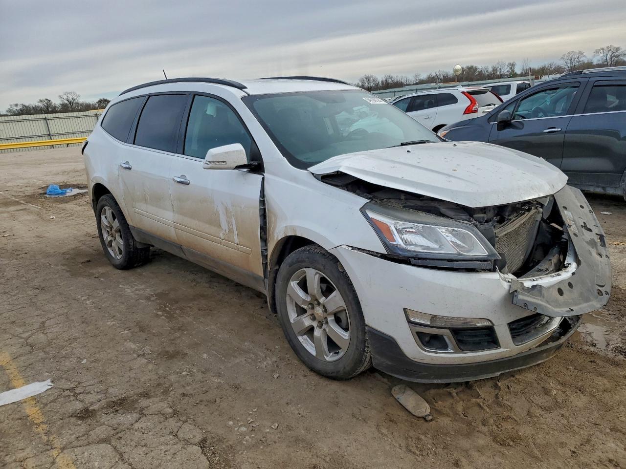 2017 Chevrolet Traverse Lt - Фото 4