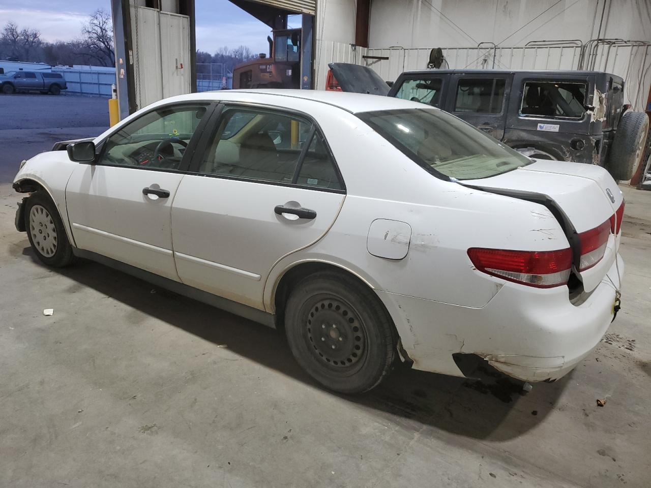 2004 Honda Accord Dx - Image 2