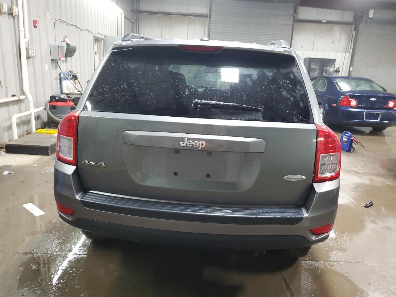 2011 Jeep Compass Sport - Фото 6