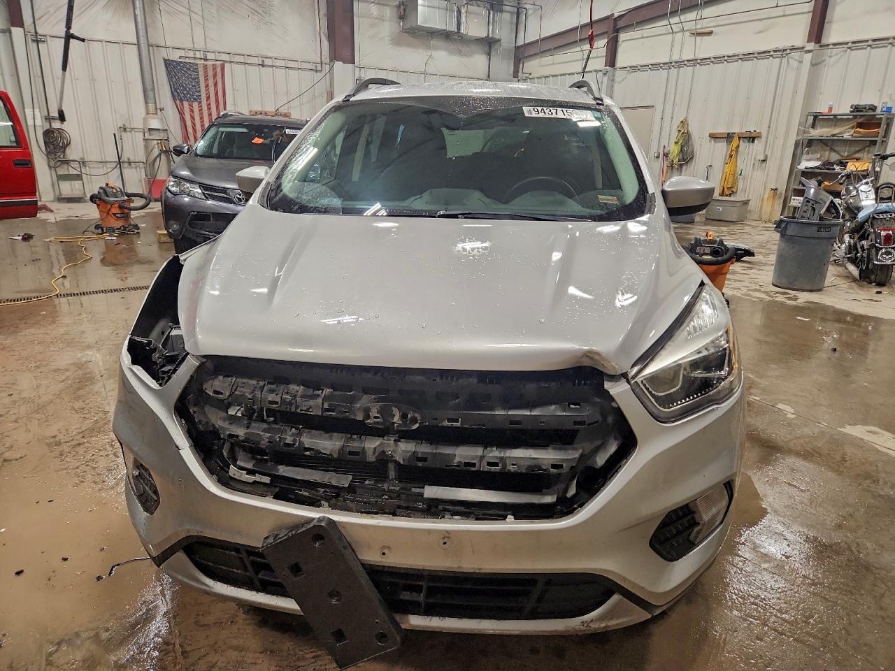 2019 Ford Escape Sel - Фото 5