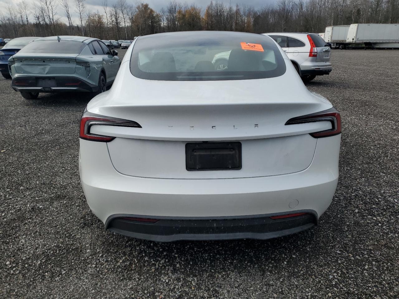 2024 Tesla Model 3 - Фото 6