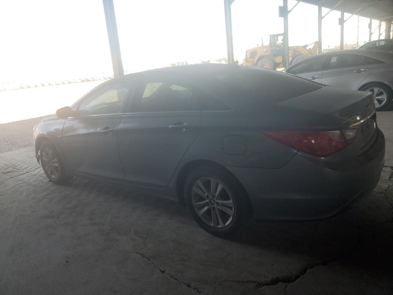 2017 Hyundai Sonata Gls - Image 2