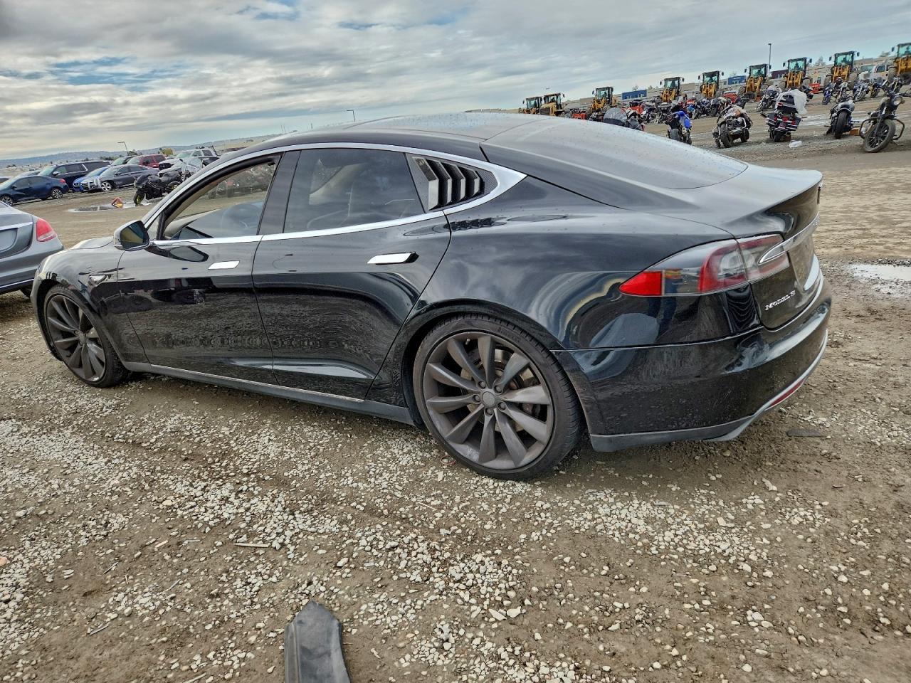 2013 Tesla Model S - Фото 2