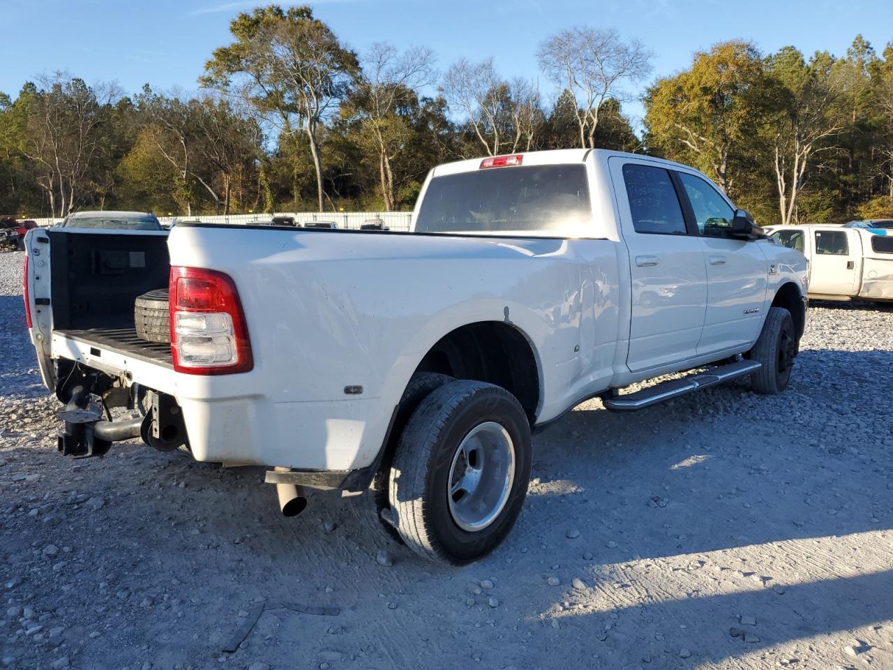 2021 Ram 3500 Big Horn - Фото 4