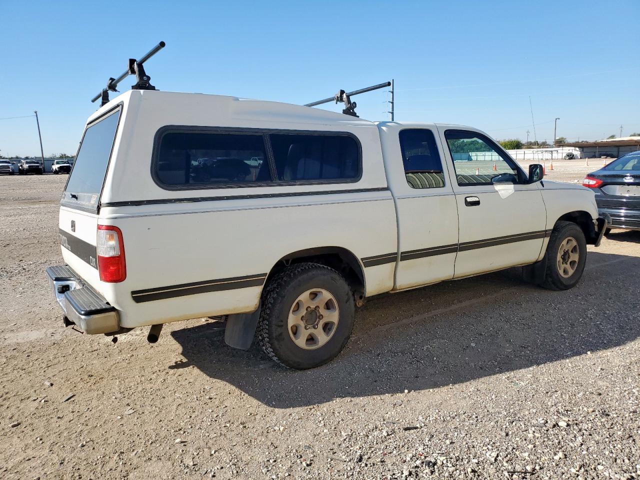 1995 Toyota T100 Xtracab - Image 3