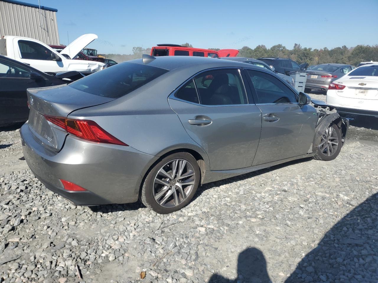 2018 Lexus Is 300 - Фото 3