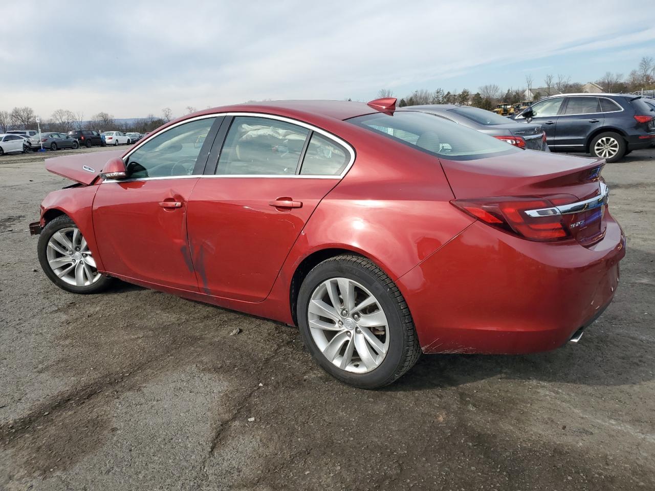 2015 Buick Regal - Image 2