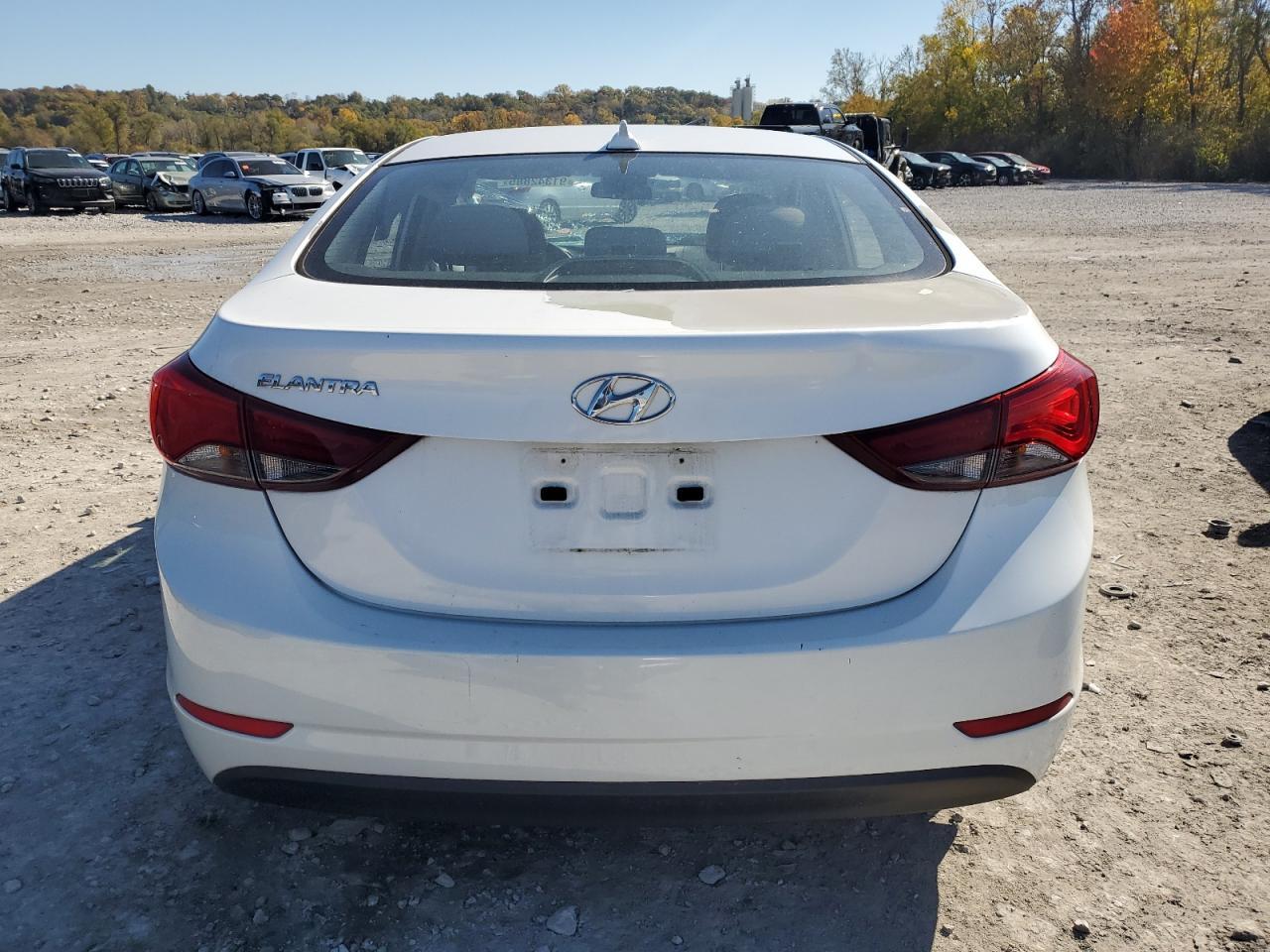 2016 Hyundai Elantra Se - Фото 6