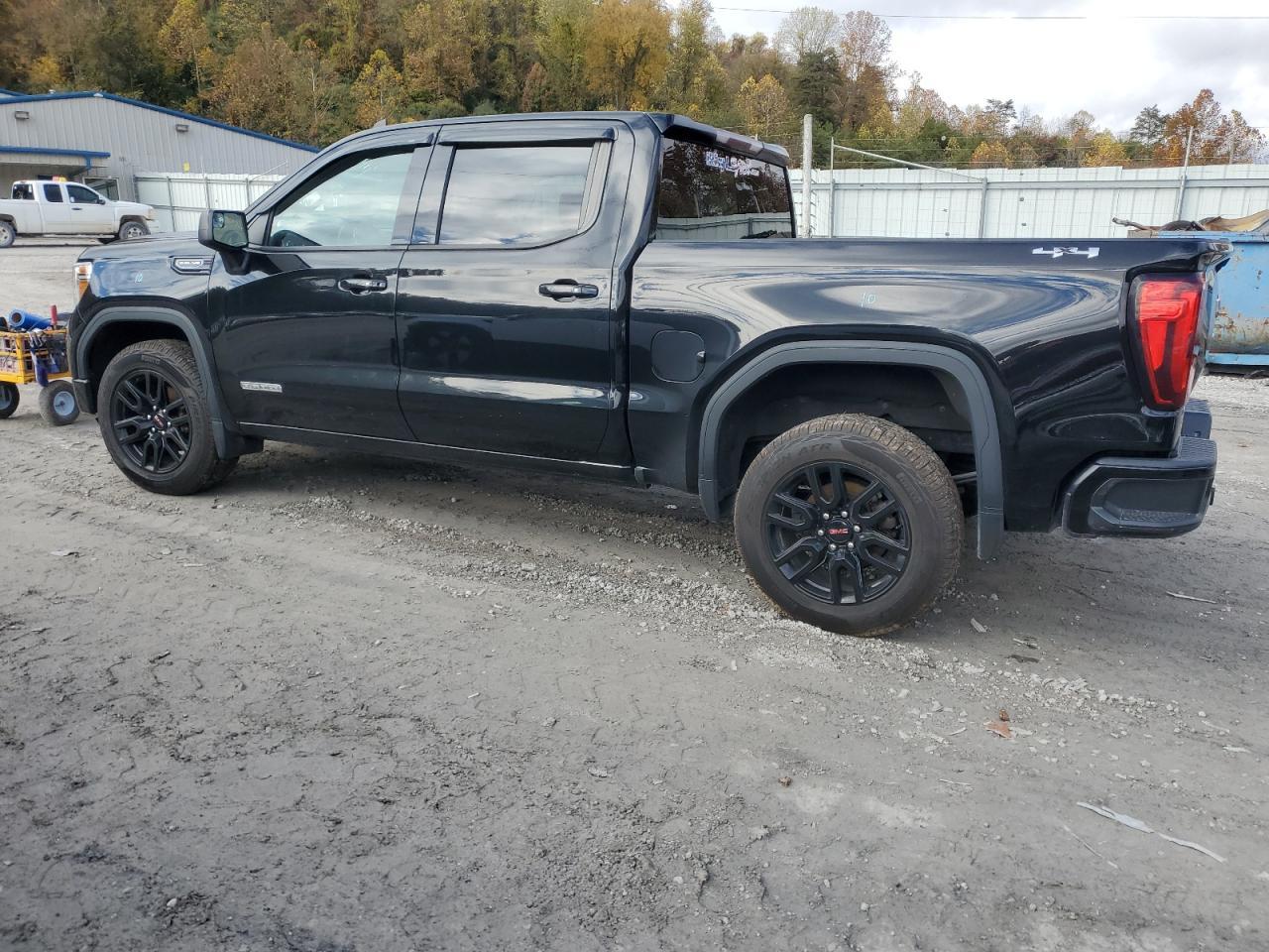 2021 GMC Sierra K1500 Elevation - Фото 2