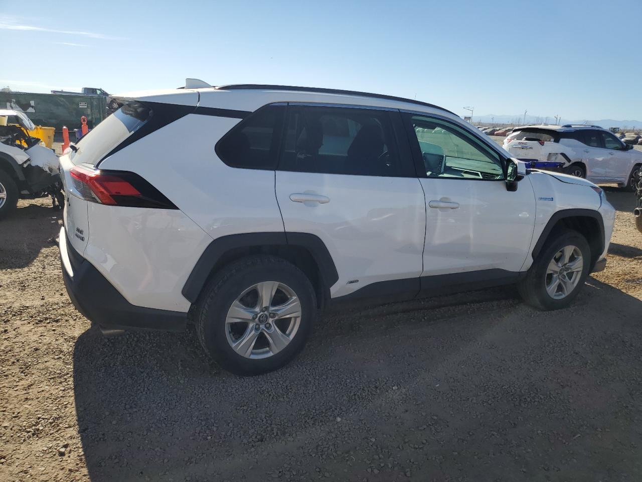 2020 Toyota Rav4 Xle - Image 3