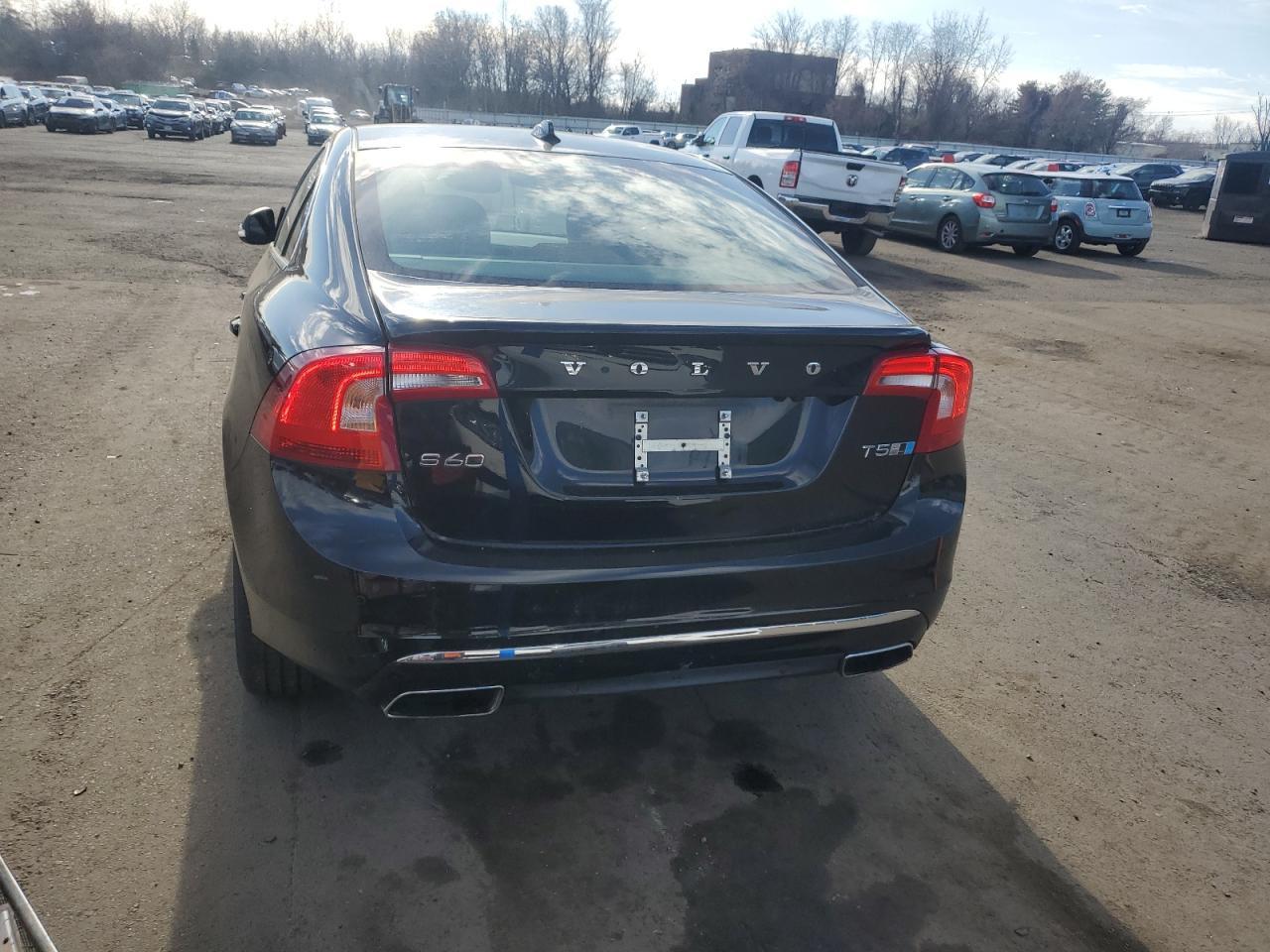 2018 Volvo S60 Inscription - Фото 6