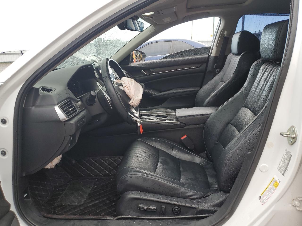 2018 Honda Accord Touring - Фото 7