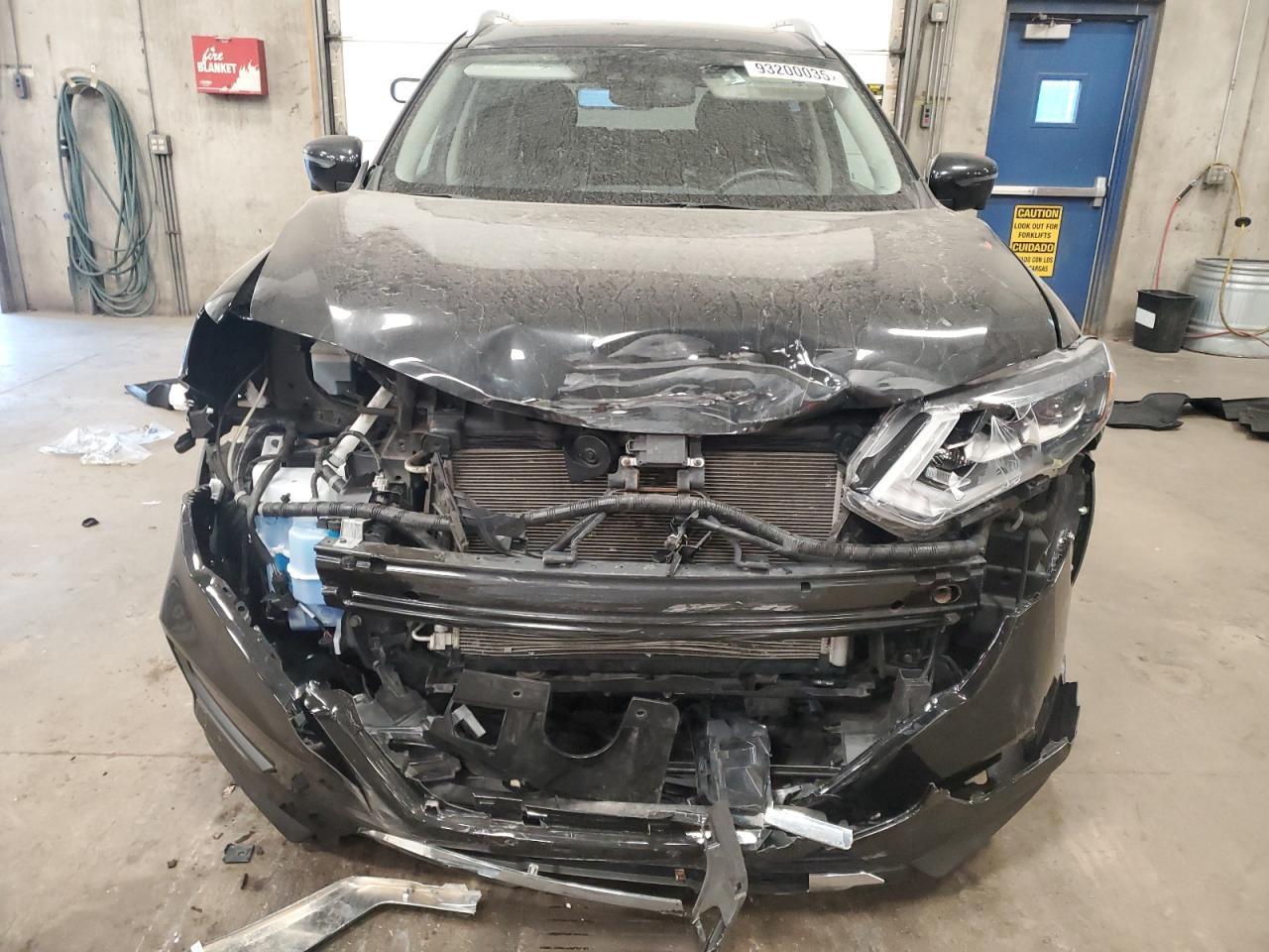 2018 Nissan Rogue S - Фото 5