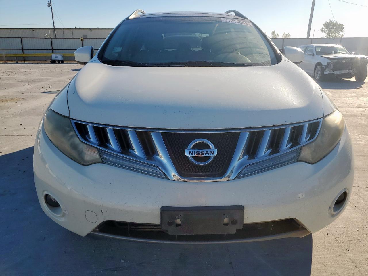 2010 Nissan Murano S - Фото 5