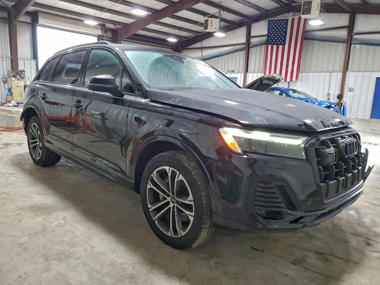 2025 Audi Q7 Premium Plus - Фото 4