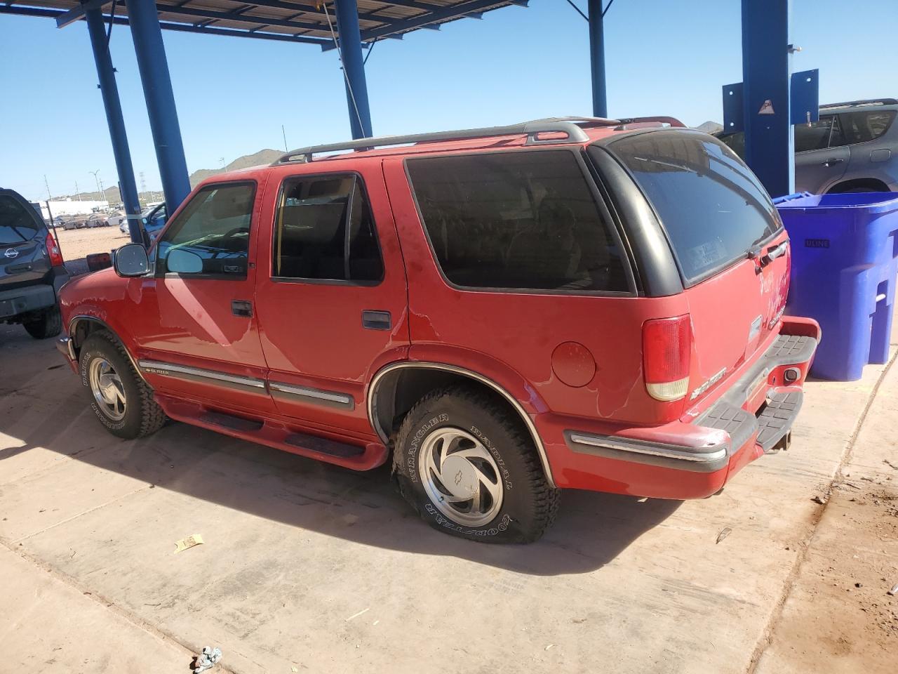 1998 Chevrolet Blazer - Фото 2
