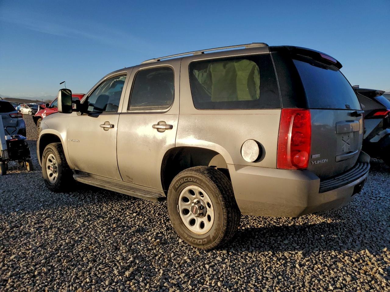 2008 GMC Yukon - Фото 2