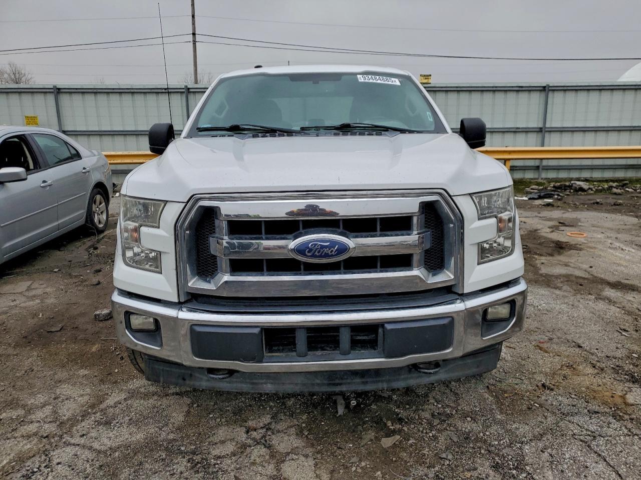 2017 Ford F150 Supercrew - Фото 5