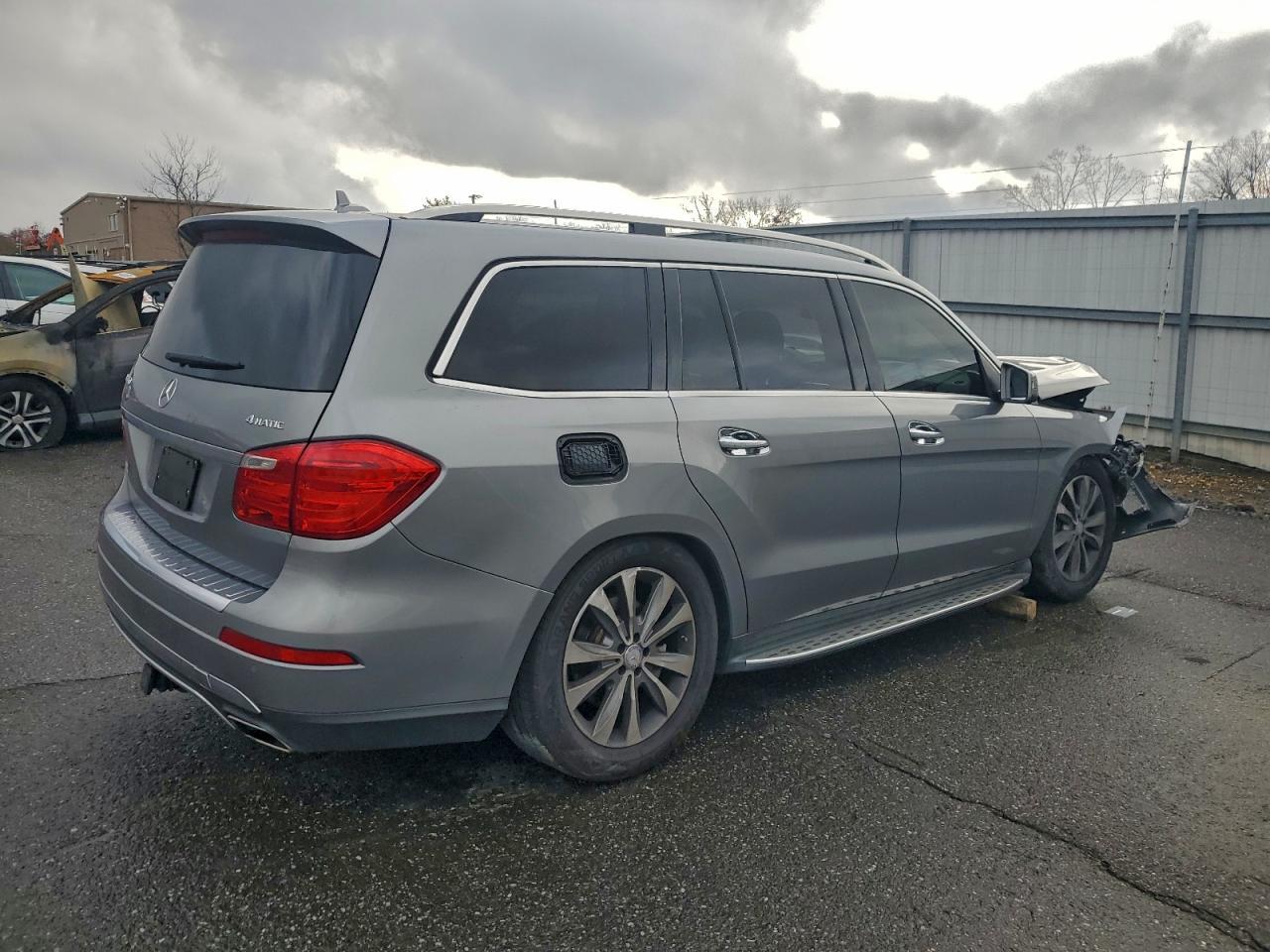 2015 Mercedes-Benz Gl 450 4Matic - Фото 3