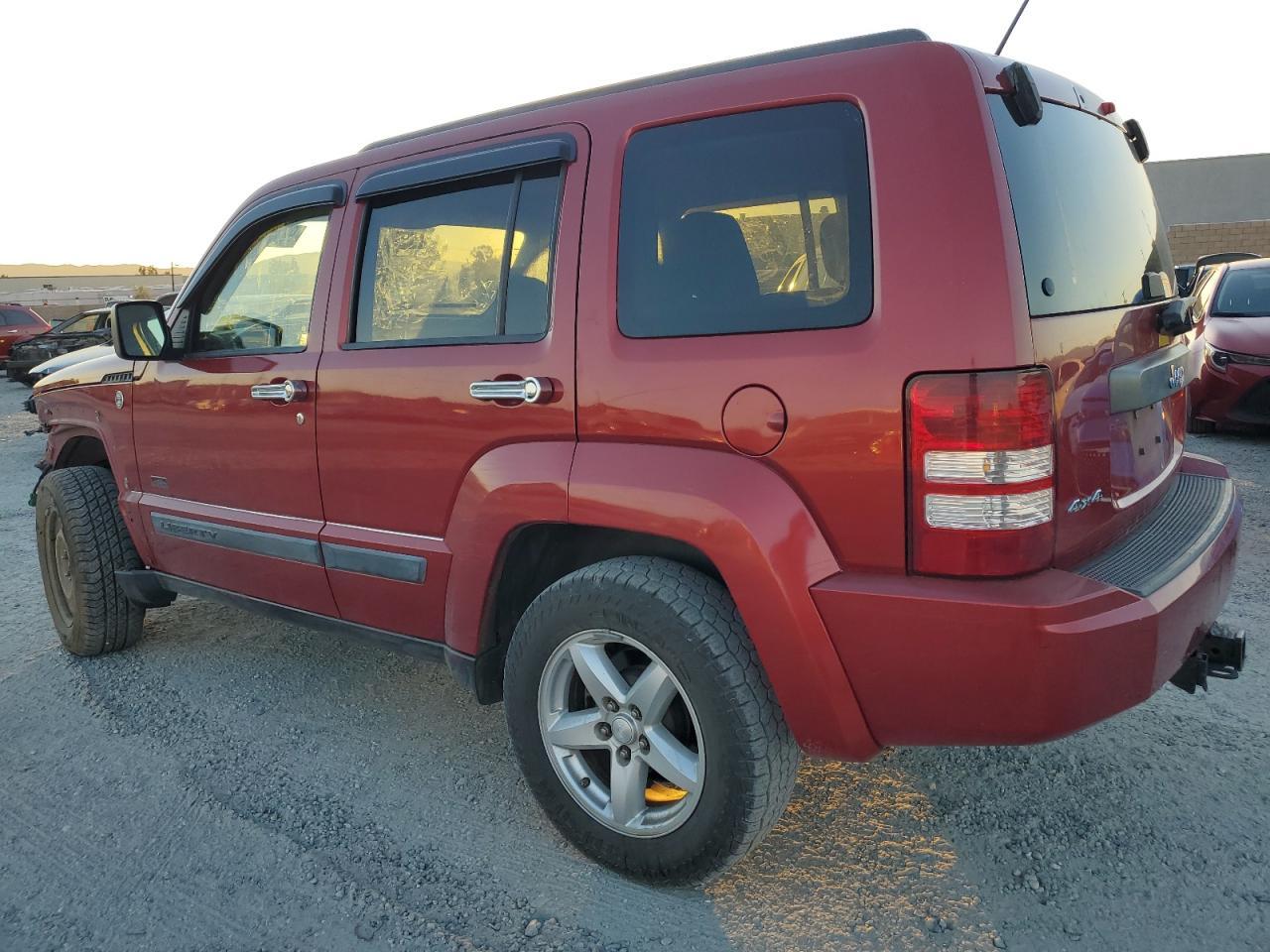 2009 Jeep Liberty Sport - Фото 2
