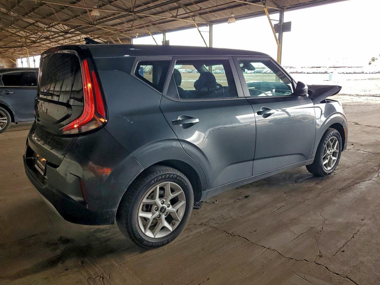 2023 Kia Soul Lx - Фото 3