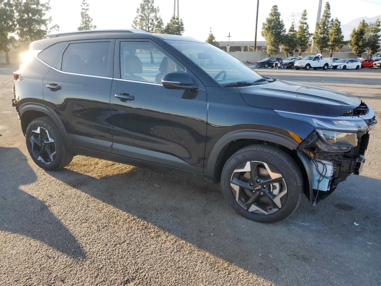 2025 Kia Seltos Ex - Фото 4