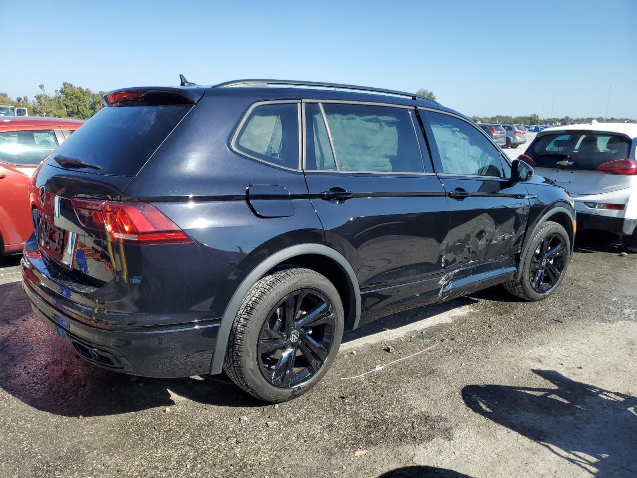 2024 Volkswagen Tiguan Se R-Line Black - Фото 3